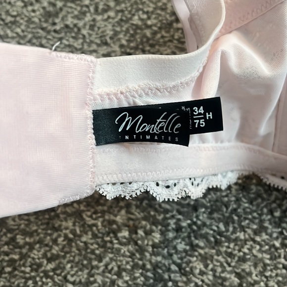 Montelle Intimates Pink Lacey bra - Picture 4 of 7